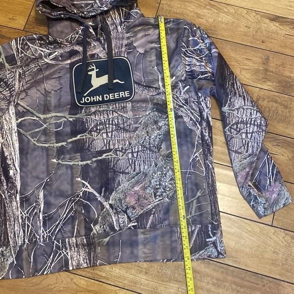 John Deere Camouflage Hoodie - Picture 5 of 6